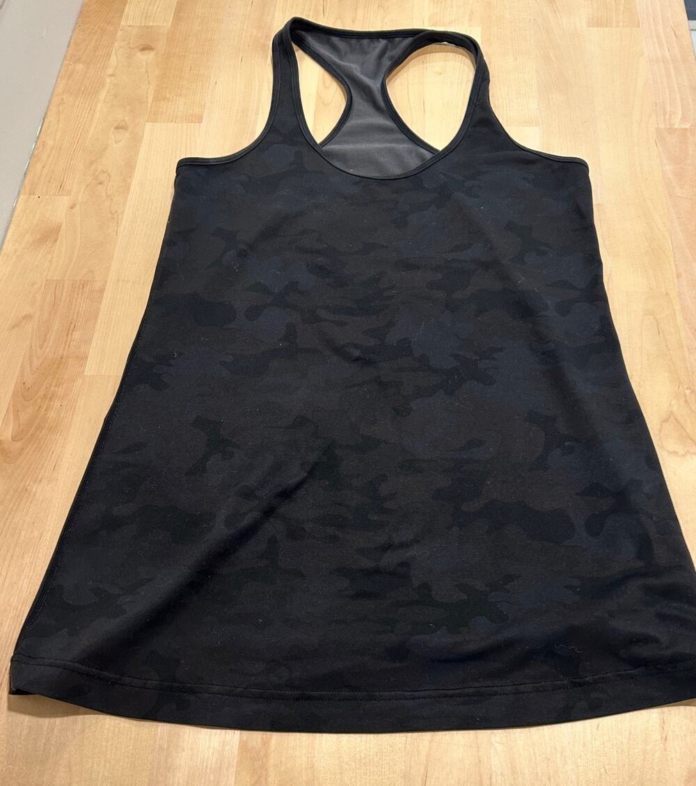 Lululemon Cool Racerback Tank Top 6 Black Incognito Camo Deep Coal CRB Yoga M